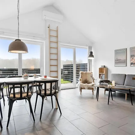 Helemine - 400m From The Sea By Interhome *