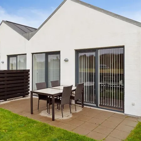 Helemine - 400m From The Sea By Interhome